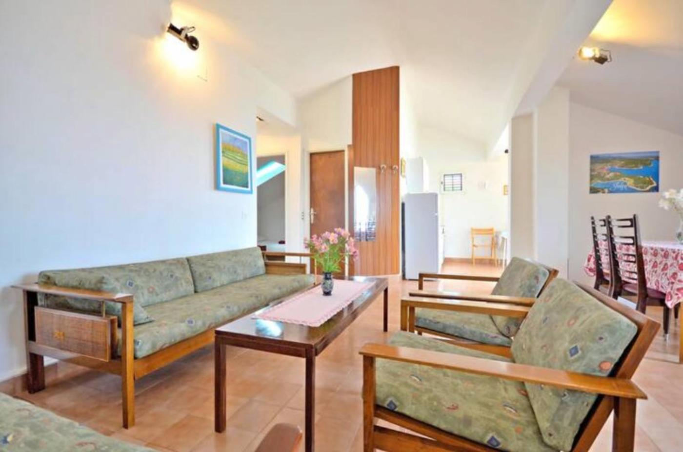 Apartment Bozikovic - Jelsa - Vitarnja מראה חיצוני תמונה